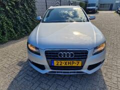 Audi-A4-6