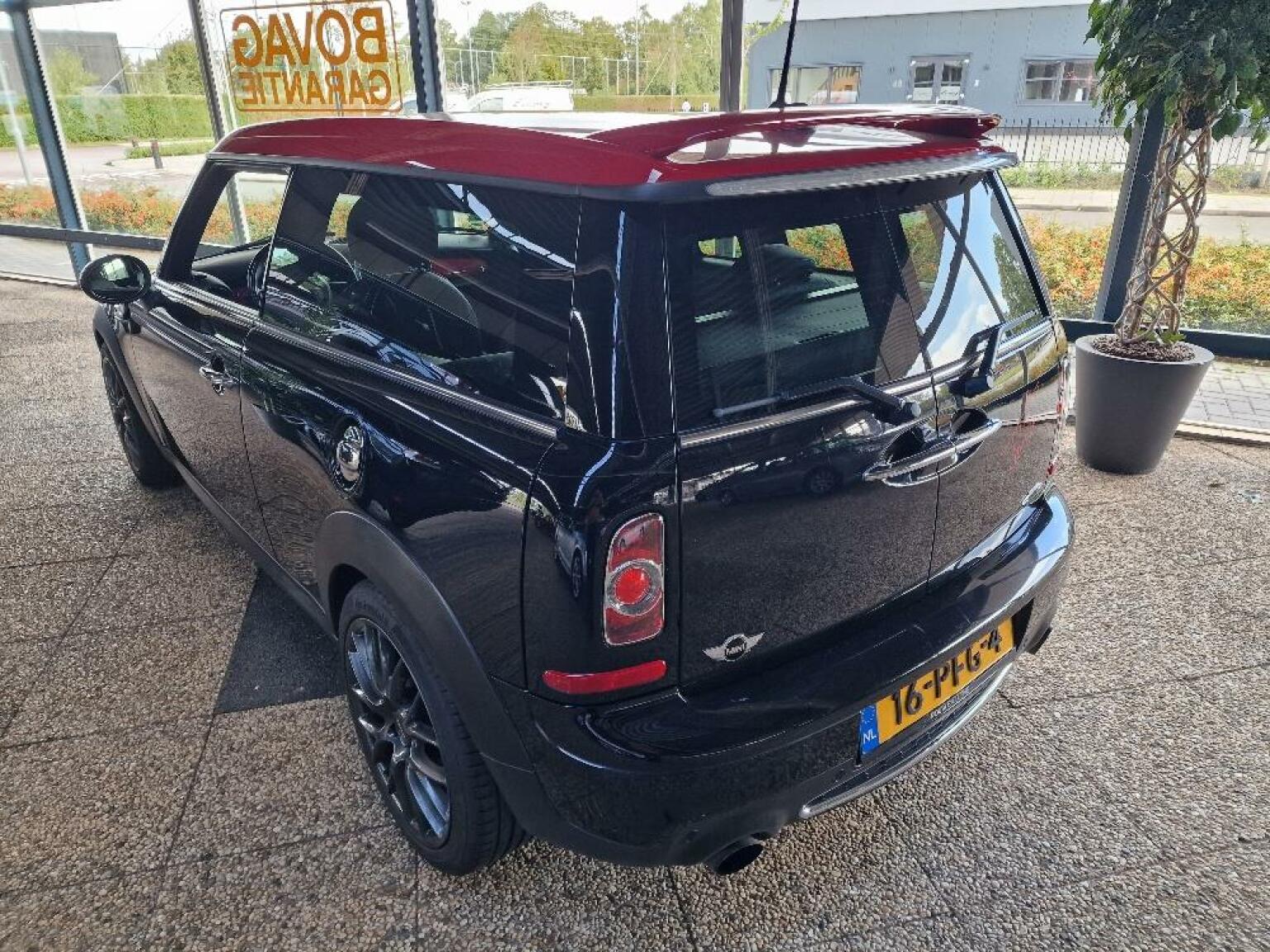 MINI-Clubman-2